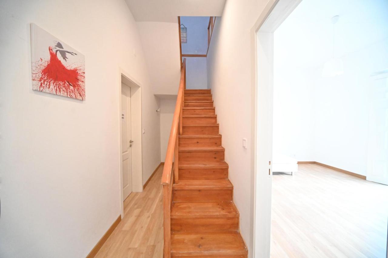 7 Requinte Hostel Lisboa 外观 照片